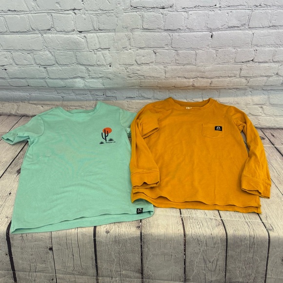 Rags to Raches Set of 2 Shirts - Picture 1 of 5